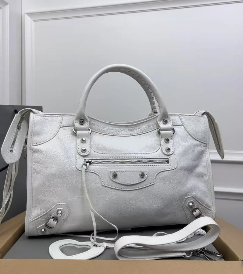 High-end original top quality new genuine leather women's bag shoulder bag retro style cowhide multi-pocket motorcycle bag