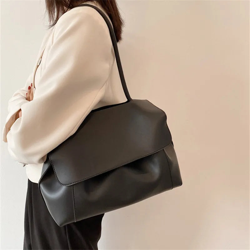 2025 Fashion Women's Wild Soft Pu Leather Large Capacity Casual Tote Handbags Commute Luxury Designer Shoulder Messenger Bag