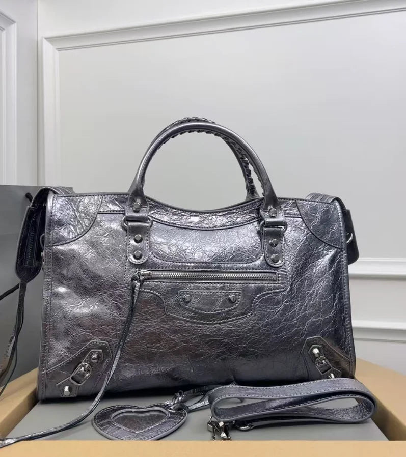 High-end original top quality new genuine leather women's bag shoulder bag retro style cowhide multi-pocket motorcycle bag