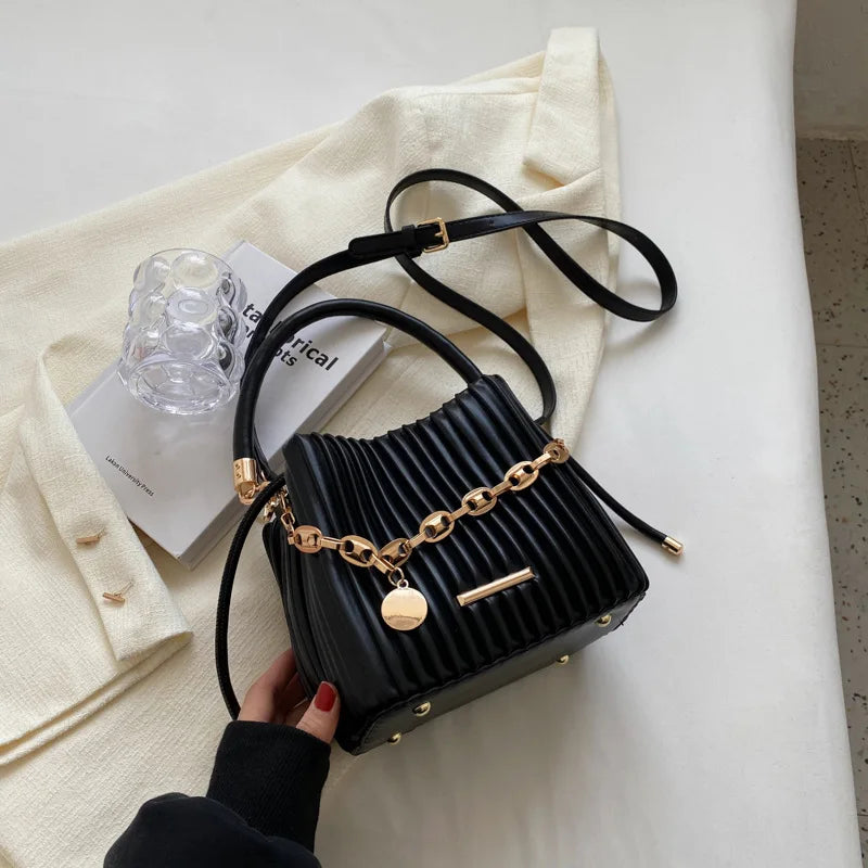 New Fashion Handbags 2024 Lady Leather Chain Bags Lady Fashion Design Purses for Females