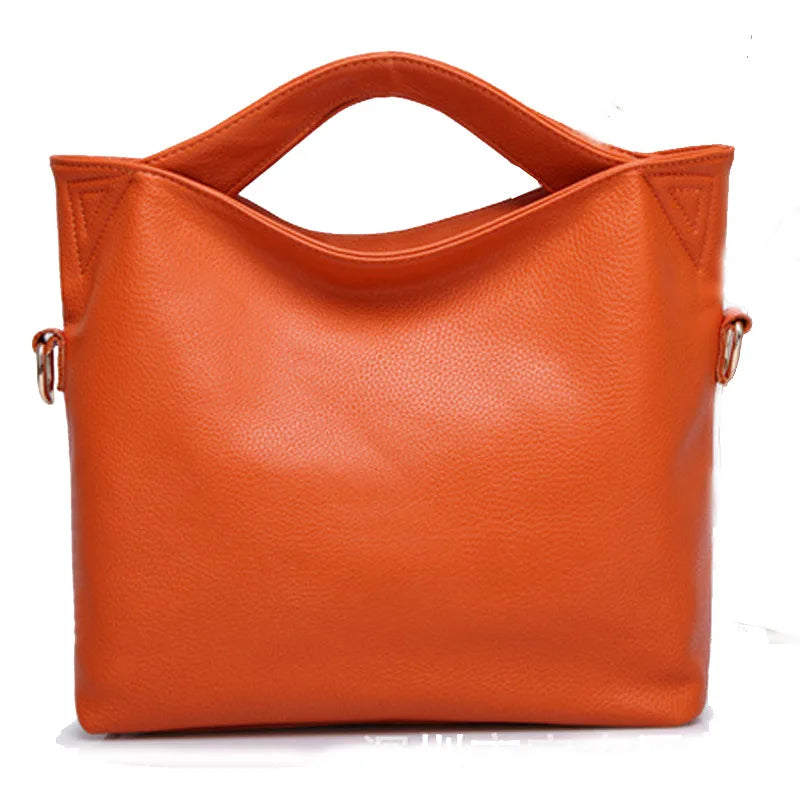 Black Women's Leather Crossbody Sling Bag Fashionable OEM Customizable Clutch Shoulder Handbag Zipper Closure Popular Canada