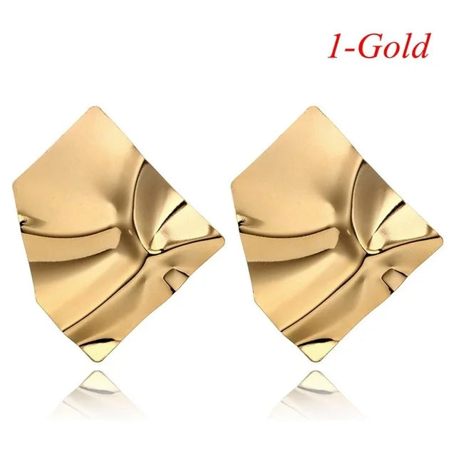Fashion Classic Gold Twisted Love Knot Stud Earrings for Women Simple Geometric Small Earrings Wedding Bridal Jewelry N206048