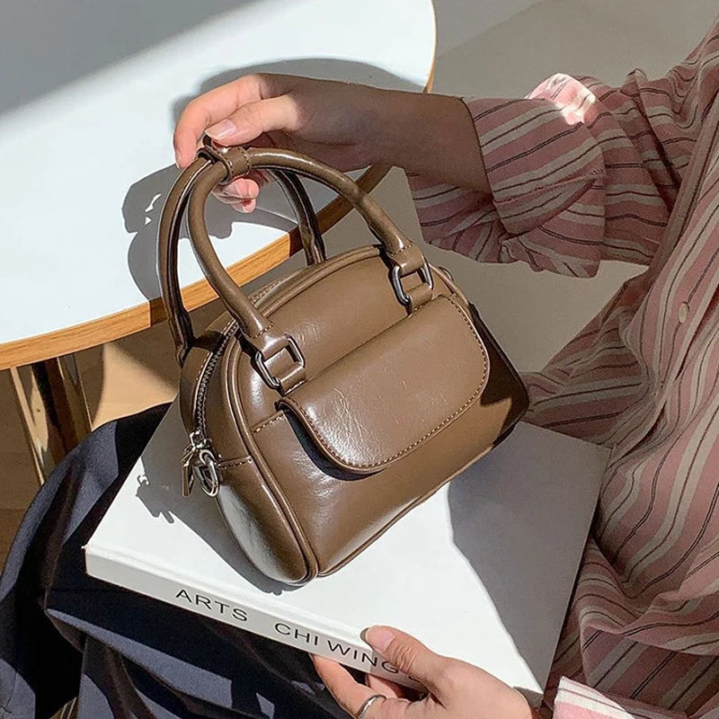 Fashionable New Small Square Bag Versatile Hand-Held Shoulder Crossbody Bag